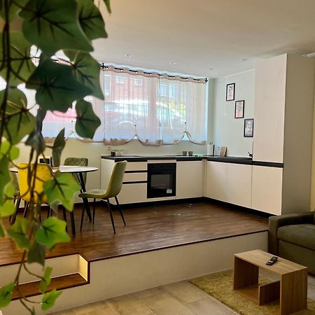 Maison Naturalistica - A 5 Fermate Dal Duomo มิลาน ภายนอก รูปภาพ